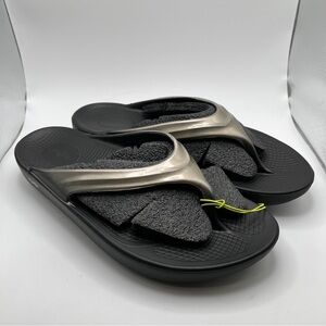 NWT OOFOS Women's OOlala Sandal Black Latte - US Women's 11 EU 42